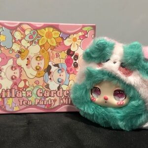 Liila’s Garden Tea Party Mini plush